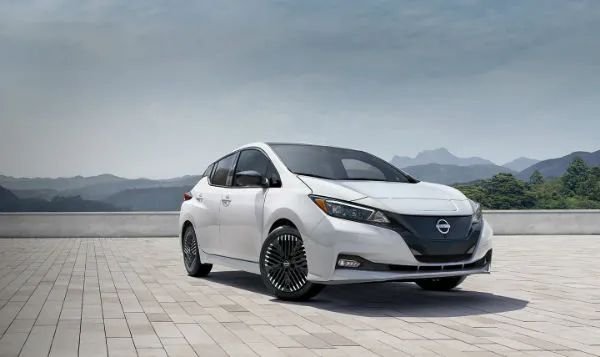 Nissan Leaf 2024