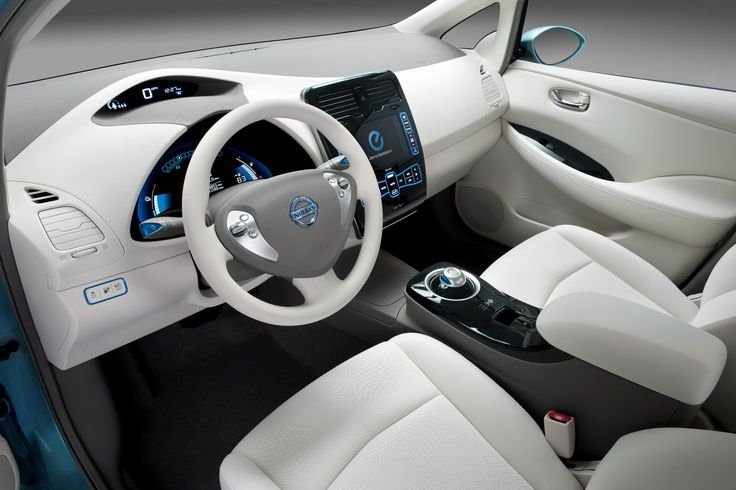 Nissan Leaf Interior_