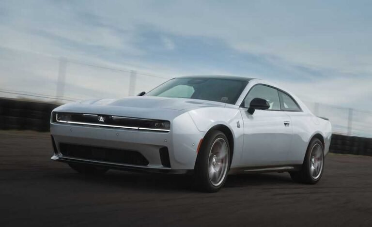 2024-dodge-charger-daytona-ev